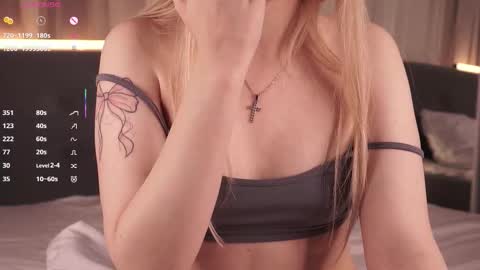 Anna online show from 09-15-25, 10:10