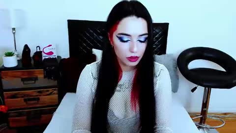 Polly online show from 12-16-24, 03:19