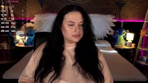 Polly online show from 11-23-25, 08:30