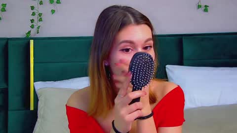 Polly online show from 03-10-25, 09:29