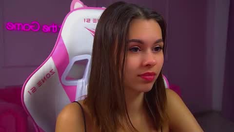 Polly online show from 03-21-26, 08:19