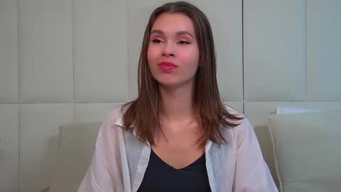 Polly online show from 05-27-26, 06:54