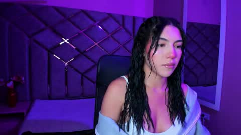 Snapshot of poly_sasha_ chatting on 12-02-25, 03:34 poly sasha online show from 12-02-25, 03:34