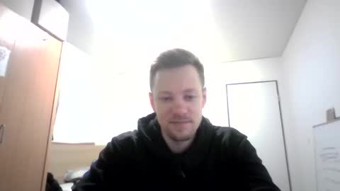 Snapshot of pommesmiteiscreme chatting on 02-08-25, 03:19 pommesmiteiscreme online show from 02-08-25, 03:19