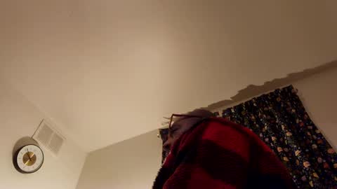 Phil online show from 12-26-24, 02:55