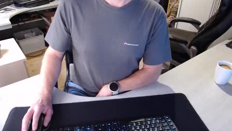 Dave online show from 11-03-25, 08:37