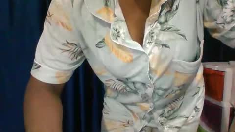 poojalady online show from 09-13-25, 06:08