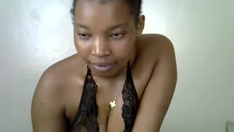 Snapshot of pookie245909 chatting on 05-19-26, 12:33 pookie245909 online show from 05-19-26, 12:33