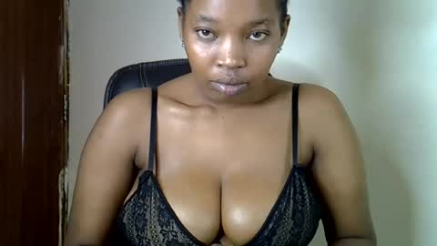 Snapshot of pookie245909 chatting on 06-15-26, 04:53 pookie245909 online show from 06-15-26, 04:53
