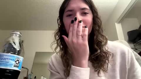 Snapshot of pookiewolf chatting on 01-08-26, 10:34 FluffyPup online show from 01-08-26, 10:34