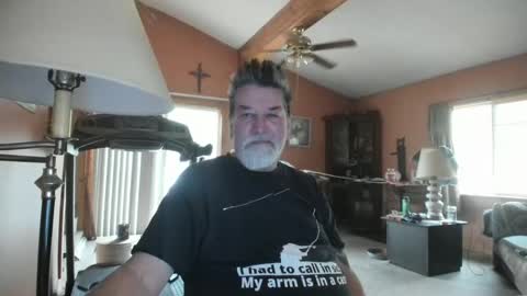 xoxo online show from 11-23-25, 08:30