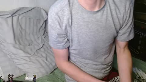 Snapshot of poppunk4life chatting on 01-24-25, 11:04 Kyle online show from 01-24-25, 11:04