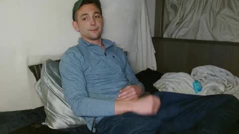 Snapshot of poppunk4life chatting on 02-28-25, 03:04 Kyle online show from 02-28-25, 03:04