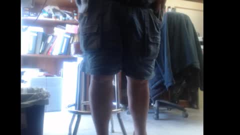 Snapshot of popstarbiker chatting on 11-18-25, 03:38 Pop online show from 11-18-25, 03:38