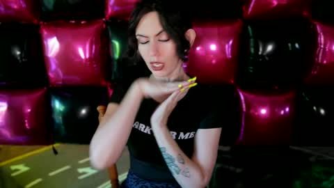 Snapshot of popstarsextape chatting on 05-02-26, 09:20 A cadia online show from 05-02-26, 09:20