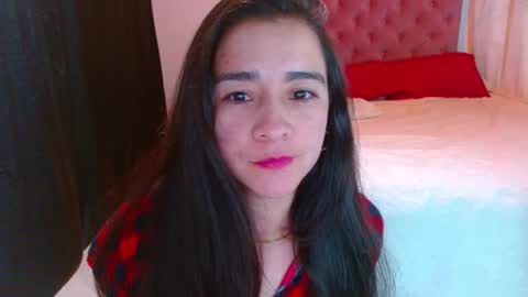 porcelainlux online show from 01-27-25, 03:15