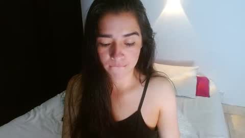 porcelainlux online show from 04-11-26, 11:31