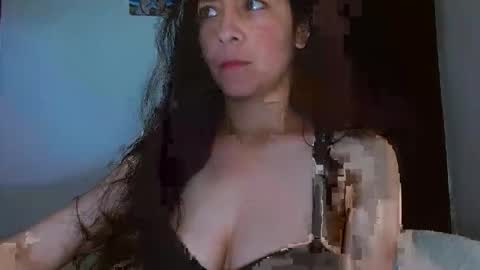 porcelainlux online show from 04-15-26, 12:28