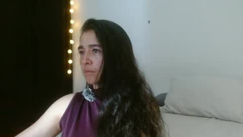 Snapshot of porcelainlux chatting on 06-19-26, 02:38 porcelainlux online show from 06-19-26, 02:38