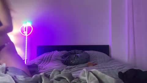 Portia Banks online show from 09-26-25, 03:43