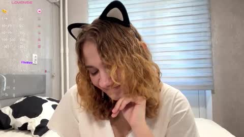 Anna Vdovoch online show from 09-25-25, 06:39