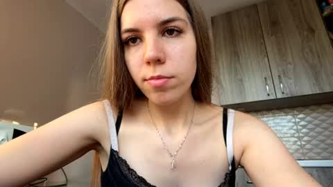Snapshot of portiakernodle chatting on 06-13-26, 04:05 Eva online show from 06-13-26, 04:05