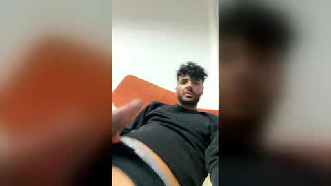 portugues_malvadao2 online show from 04-11-26, 03:00