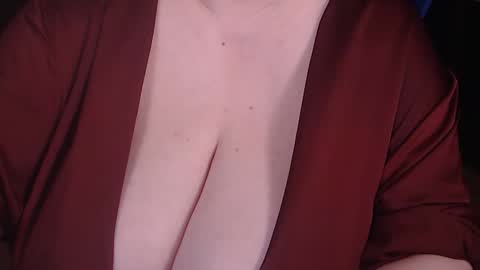 Snapshot of posh_mistress chatting on 09-09-25, 06:29 PoshMistres online show from 09-09-25, 06:29