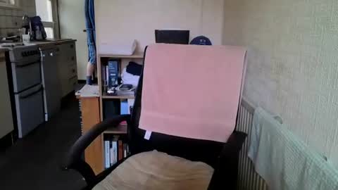 Snapshot of poshman65 chatting on 02-18-26, 12:01 poshman65 online show from 02-18-26, 12:01