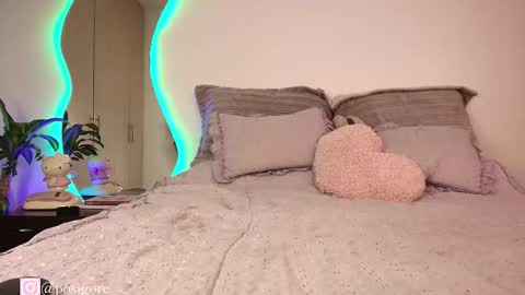 Anna Goth independient model online show from 10-30-25, 10:21