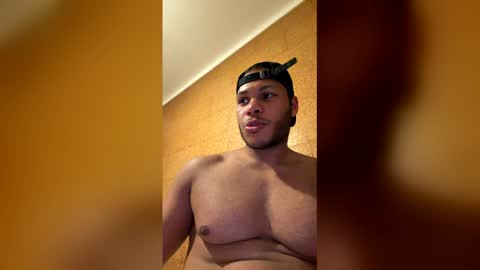 potro_latino18 online show from 04-20-26, 06:09
