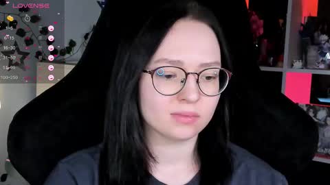 Snapshot of power_robynn chatting on 01-18-26, 12:31 Robyn online show from 01-18-26, 12:31