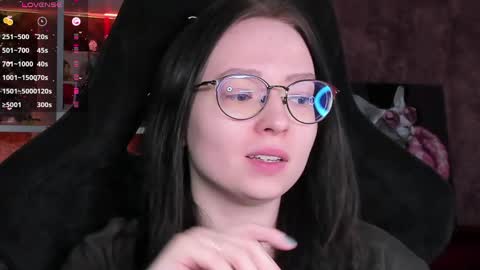 Robyn online show from 04-22-26, 09:22