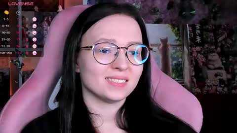 Snapshot of power_robynn chatting on 06-11-26, 06:17 Robyn online show from 06-11-26, 06:17