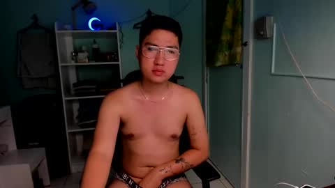 Snapshot of powerpuffcock chatting on 01-04-25, 11:33 powerpuffcock online show from 01-04-25, 11:33