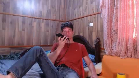 Snapshot of powertwinky chatting on 12-24-24, 07:11 chris independent online show from 12-24-24, 07:11