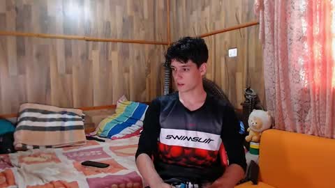 Snapshot of powertwinky chatting on 01-28-25, 09:19 chris independent online show from 01-28-25, 09:19