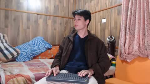 Snapshot of powertwinky chatting on 02-15-25, 02:26 chris independent online show from 02-15-25, 02:26