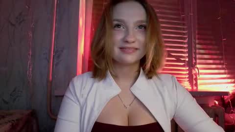 Snapshot of pr_in_cess_ chatting on 02-16-26, 09:44 pr_in_cess_ online show from 02-16-26, 09:44