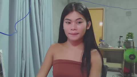 precious_athena online show from 02-06-25, 09:49