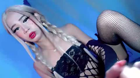 GODDESS PRECIOUS online show from 11-21-25, 09:30