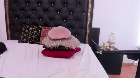 Snapshot of preciousailly chatting on 02-10-25, 11:46 Ailyn online show from 02-10-25, 11:46