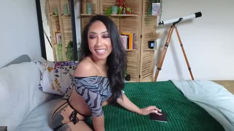 Snapshot of preeminentjess chatting on 12-27-24, 10:26 PreeminentJess online show from 12-27-24, 10:26