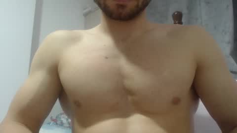 Snapshot of preettyboyx chatting on 12-01-24, 08:31 JUAN online show from 12-01-24, 08:31