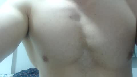 Snapshot of preettyboyx chatting on 12-26-24, 05:15 JUAN online show from 12-26-24, 05:15
