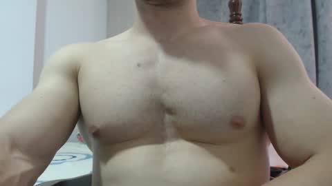 Snapshot of preettyboyx chatting on 01-24-25, 09:47 JUAN online show from 01-24-25, 09:47