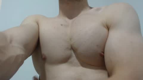 Snapshot of preettyboyx chatting on 03-09-25, 08:31 JUAN online show from 03-09-25, 08:31