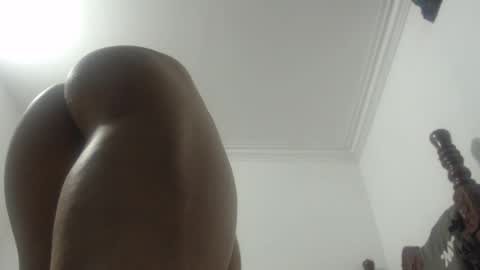 Snapshot of preettyboyx chatting on 09-17-25, 03:41 JUAN online show from 09-17-25, 03:41