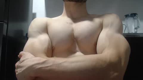 Snapshot of preettyboyx chatting on 09-20-25, 03:29 JUAN online show from 09-20-25, 03:29