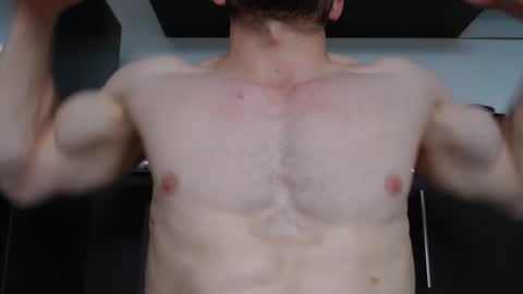 Snapshot of preettyboyx chatting on 09-27-25, 08:36 JUAN online show from 09-27-25, 08:36